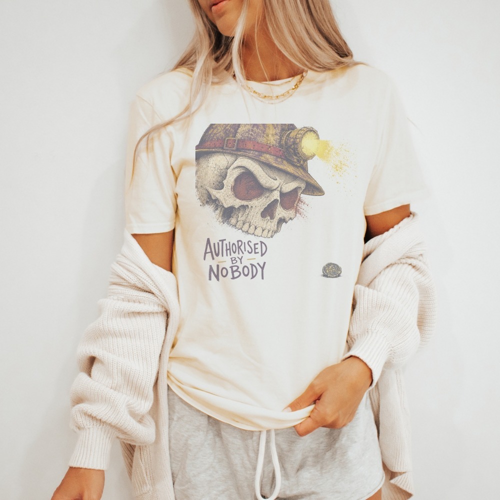 Skull Hard Hat Wax Seal Emblem Graphic Tee
